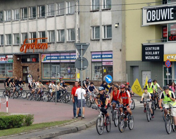 Rozmiar: 165210 bajtów